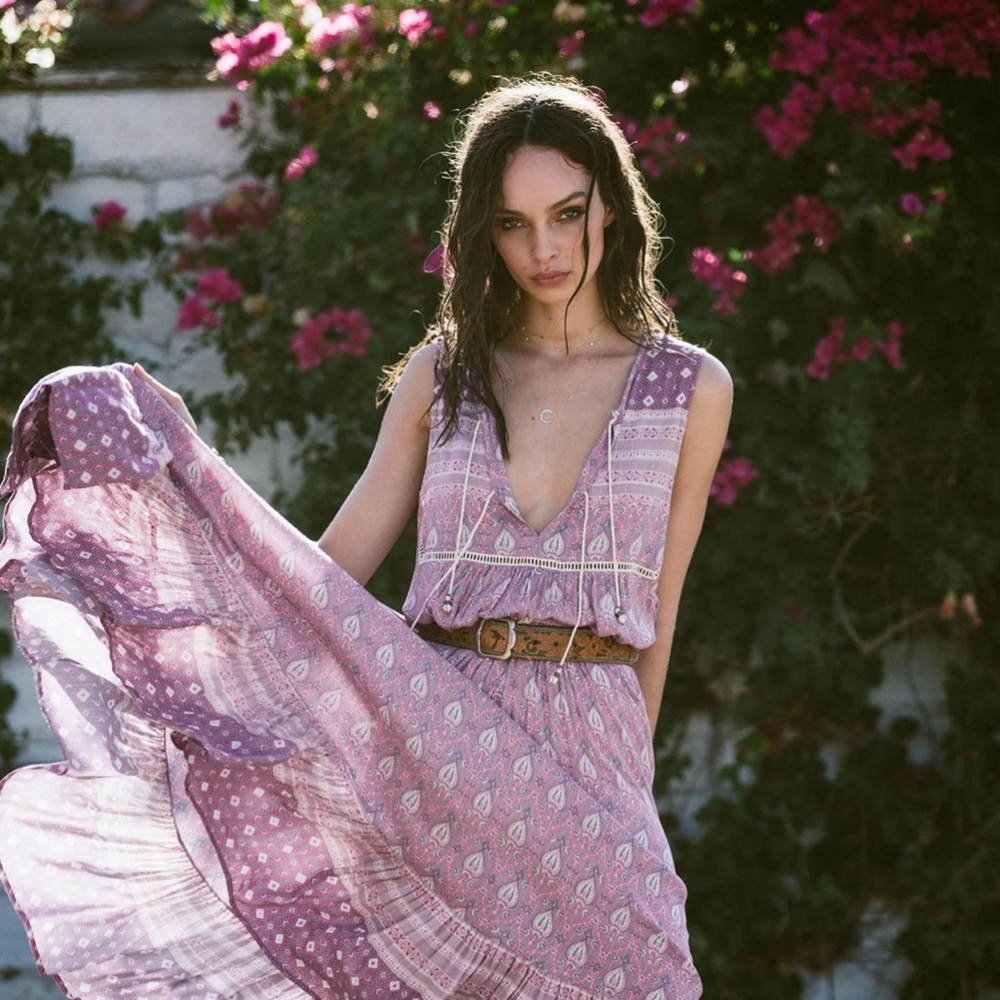 Spell and the gypsy collective oracle lilac top. XL